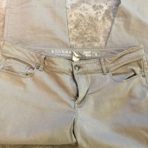 🌞Khaki colored jeans